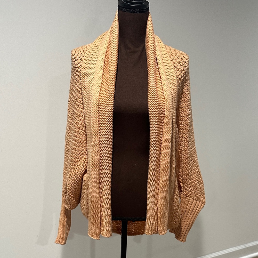 Women's Melon/Tan Sweater